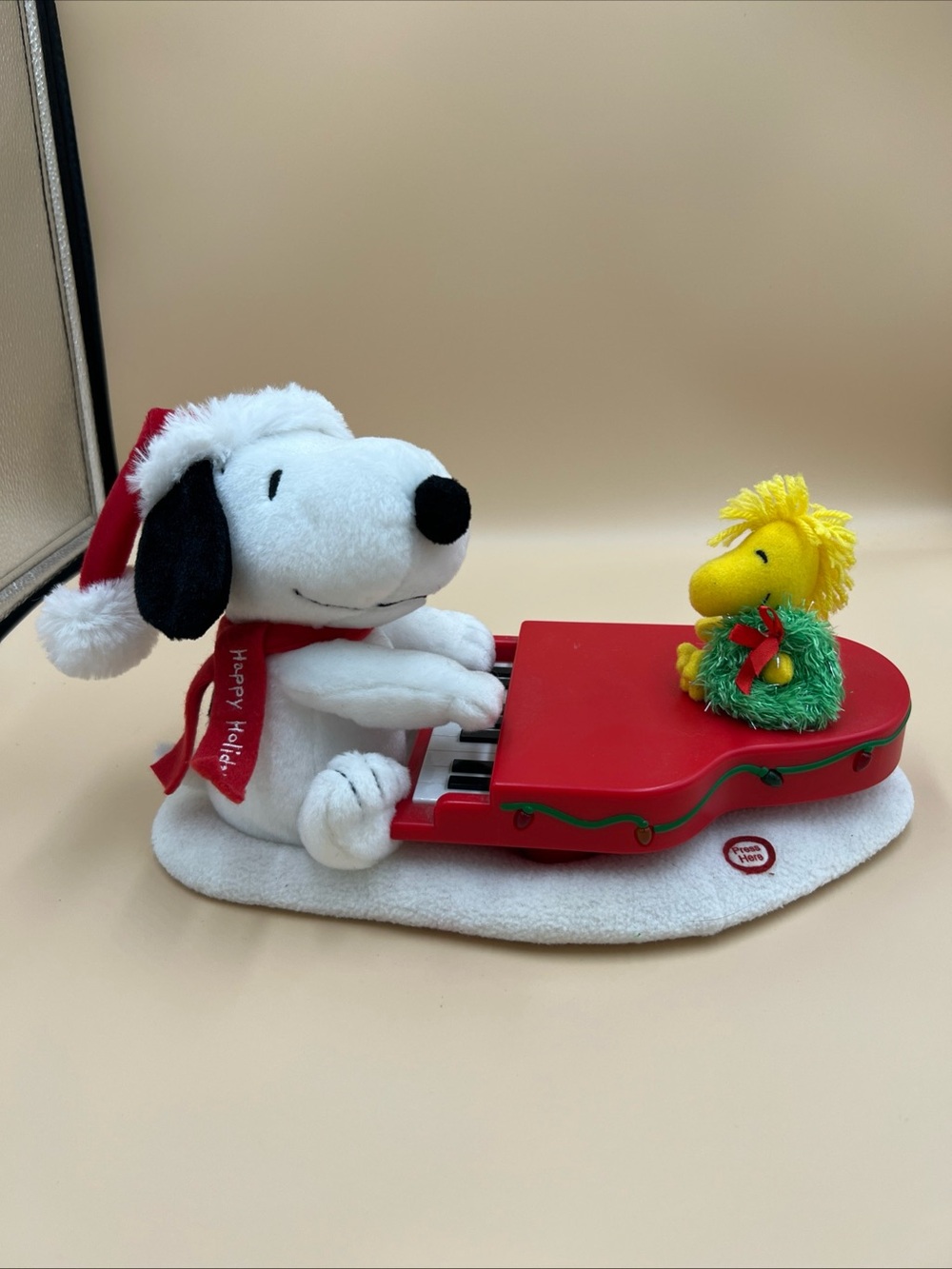 2009 Hallmark Snoopy & Woodstock SWINGIN WITH SNOOPY Animated Lights Piano Works